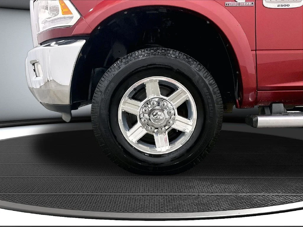 Used 2013 Red Ram Laramie Longhorn image 32