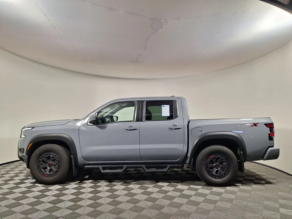 Used 2025 Boulder Gray Nissan PRO-X image 8