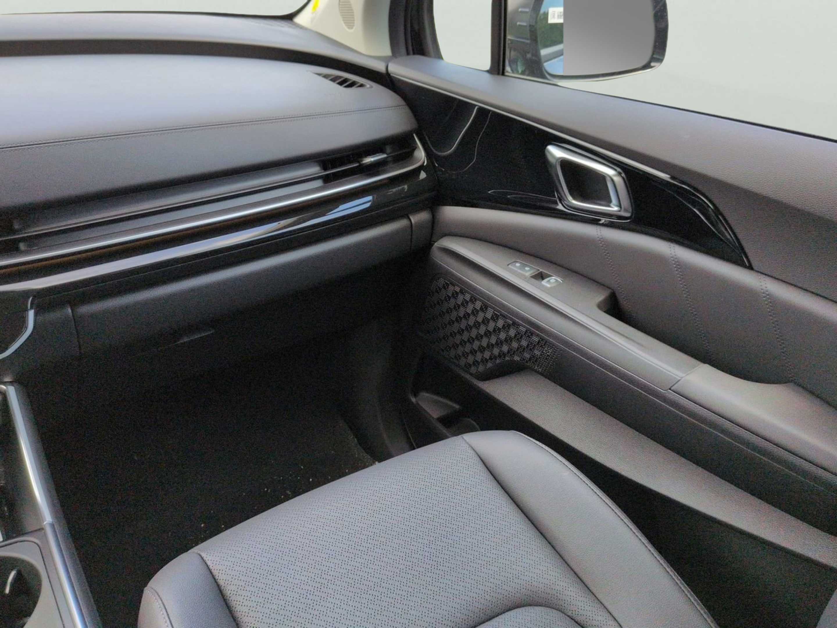 New 2026 Aurora Black Pearl Kia SX Prestige image 16