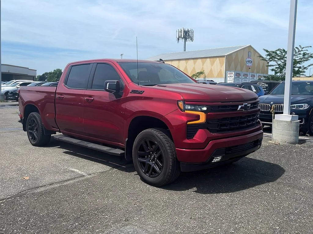 2025 Chevrolet Silverado 1500 RST 4WD Crew Cab Short Box's photo