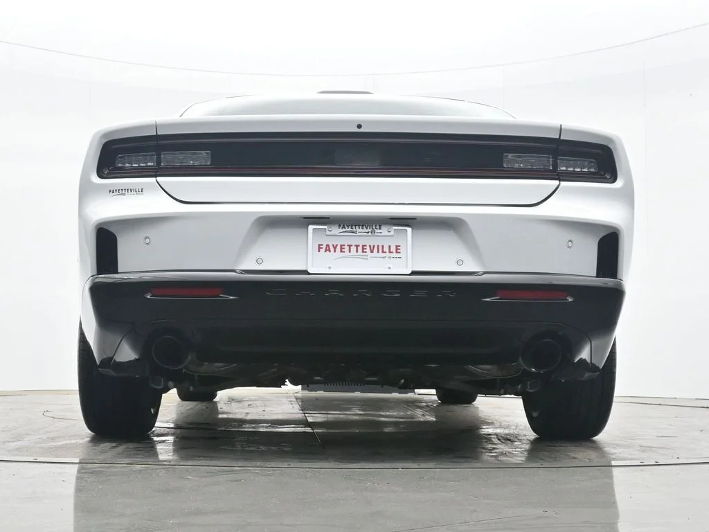 New 2026 White Knuckle Exterior Paint Dodge R/T image 39