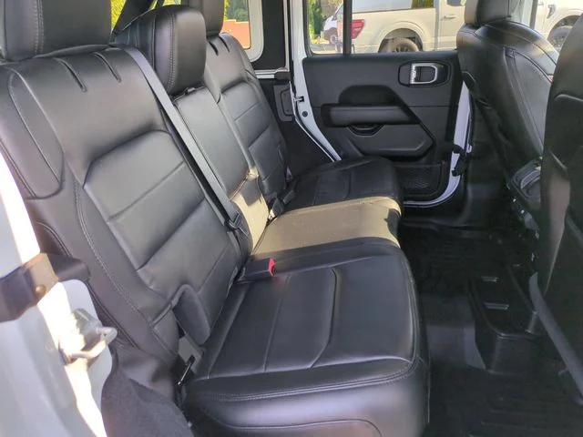 Used 2021 White Jeep Unlimited Sahara Altitude image 32