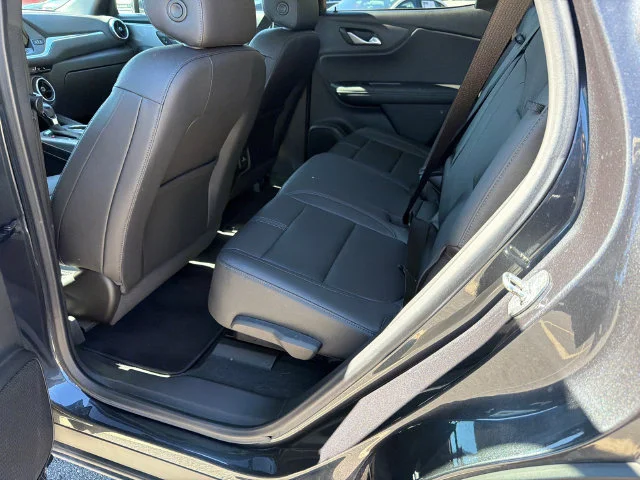 Used 2022 IRON GRAY METALLIC Chevrolet LT image 21