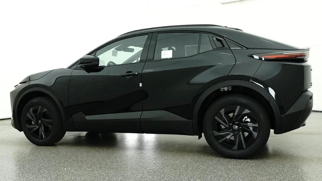 New 2026 Midnight Black Metallic Toyota SE image 46