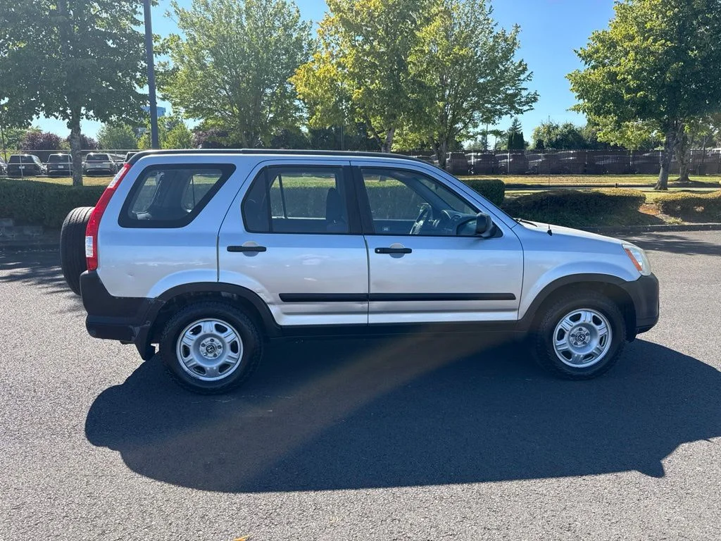 Used 2006 Alabaster Silver Metallic Honda LX image 8