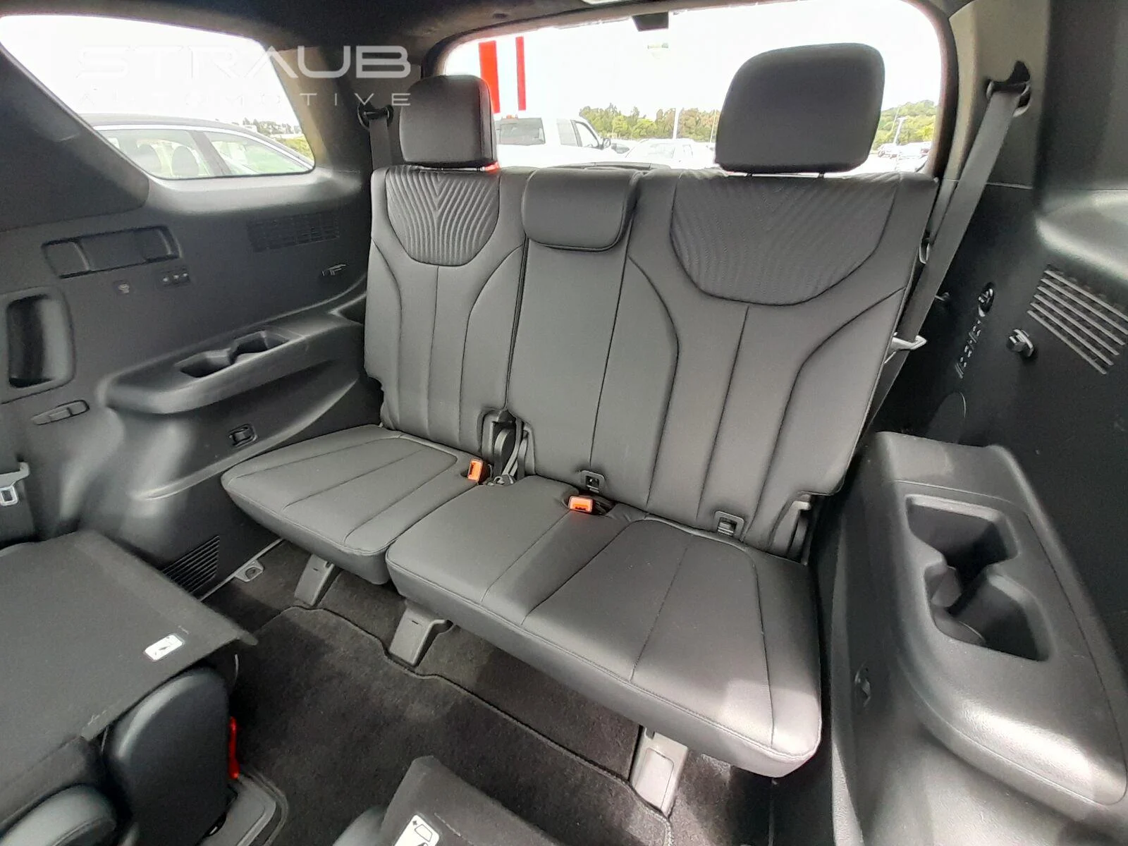 Used 2023 Hyper White Hyundai Calligraphy image 51