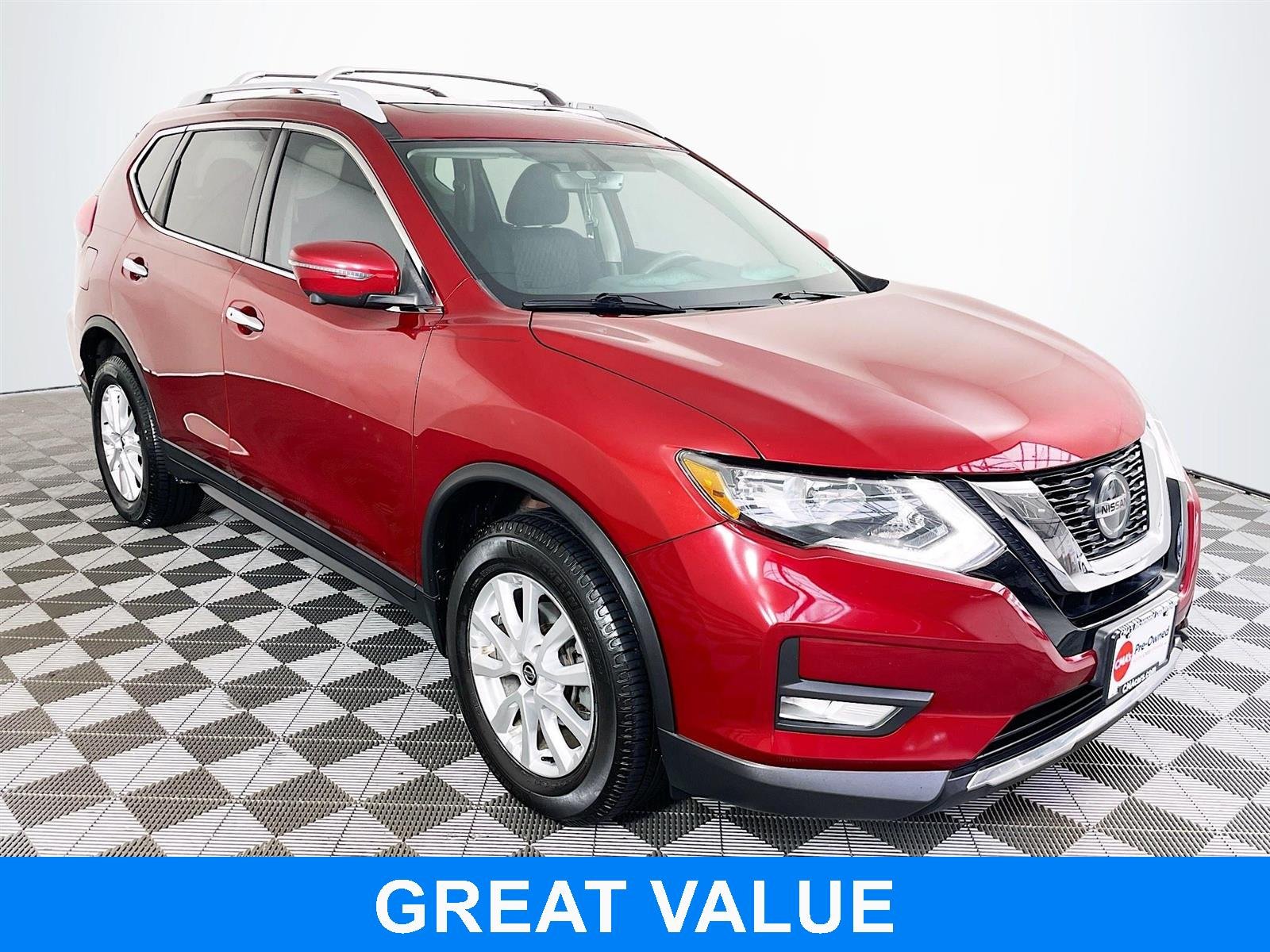 Used 2018 Scarlet Ember Nissan SV image 1