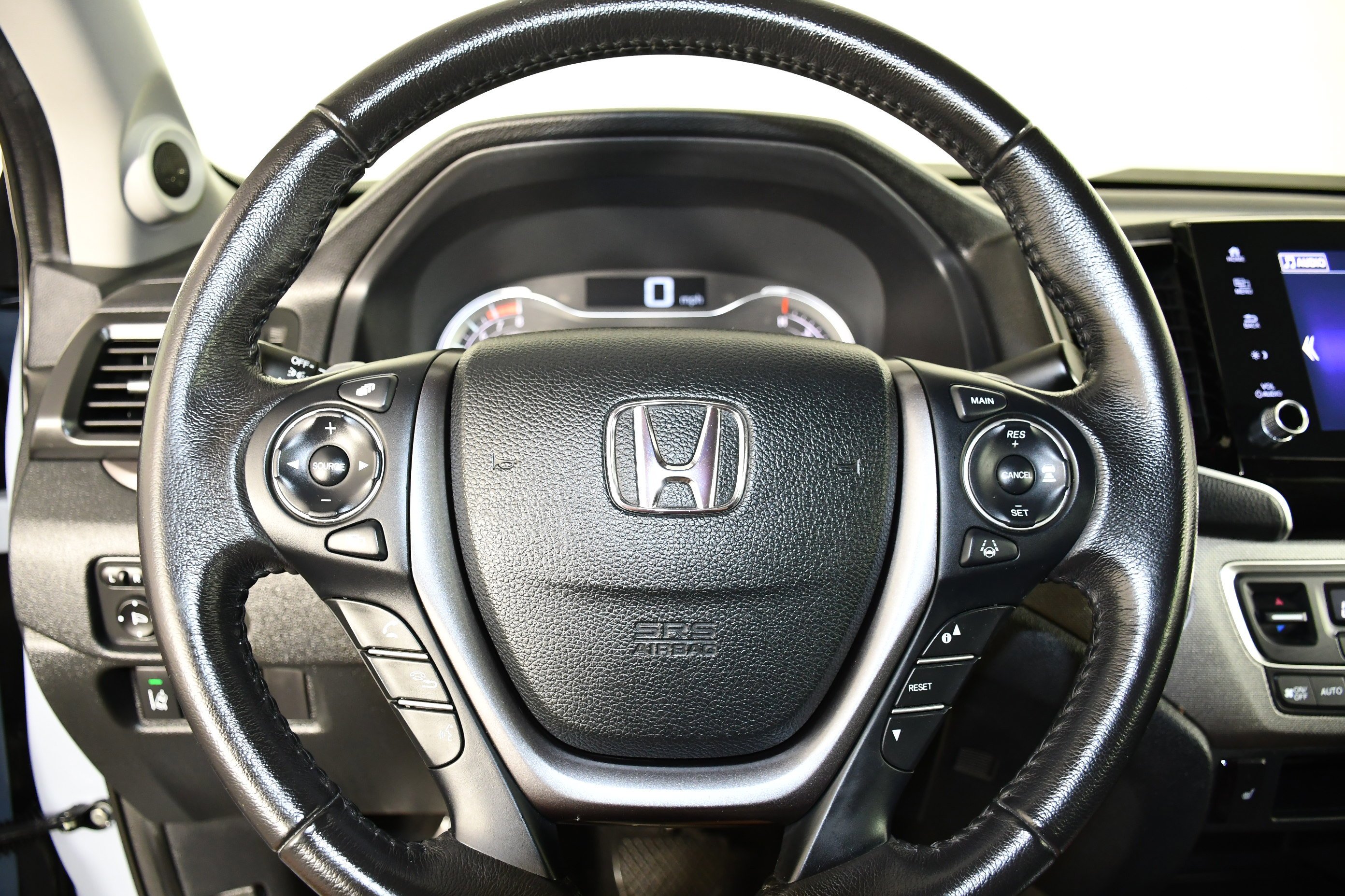 Certified Used 2023 Sonic Gray Pearl Honda AWD RTL image 21