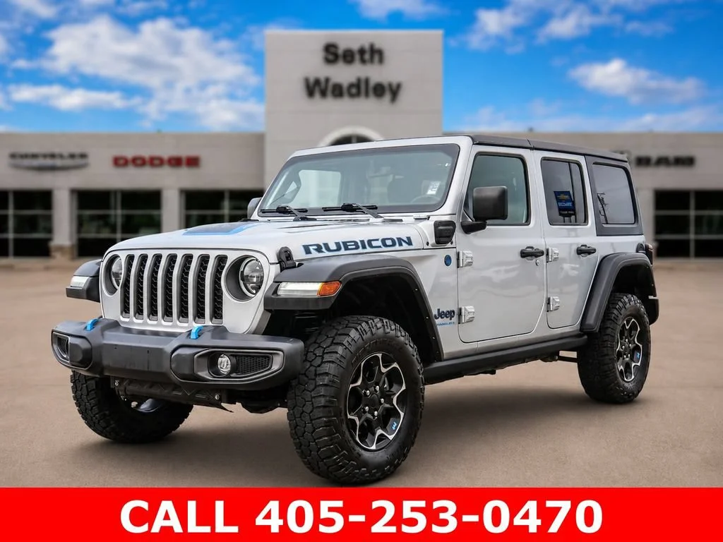 Used 2023 Silver Jeep Rubicon 4x4 image 3