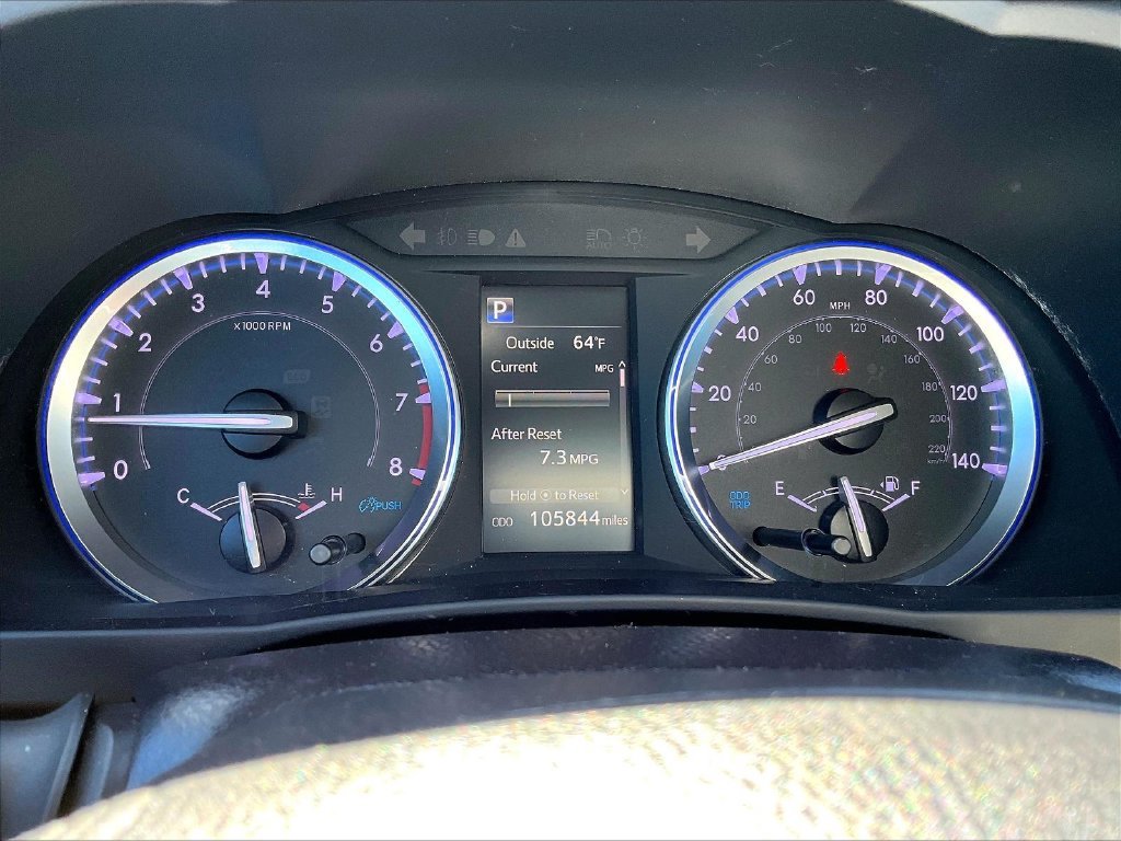 Used 2019 Blizzard Pearl Toyota XLE image 26