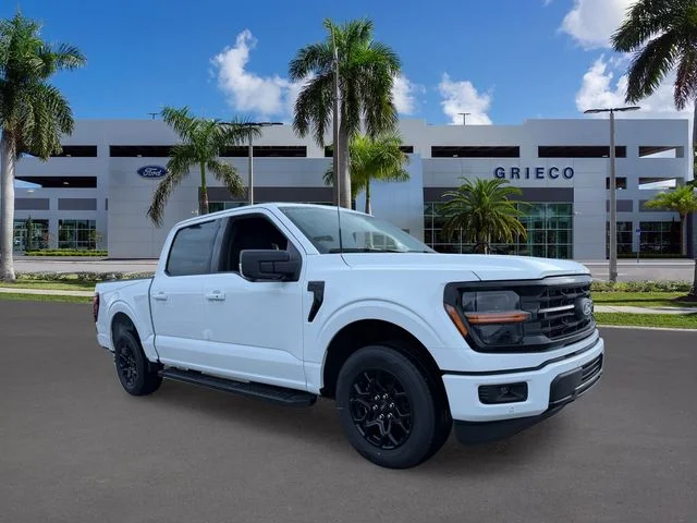 New 2026 Oxford White Ford XLT image 1