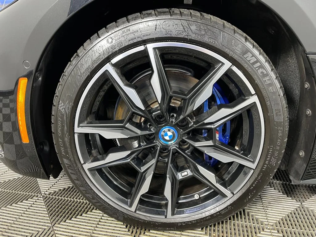 Used 2024 Black Sapphire Metallic BMW M50 image 15