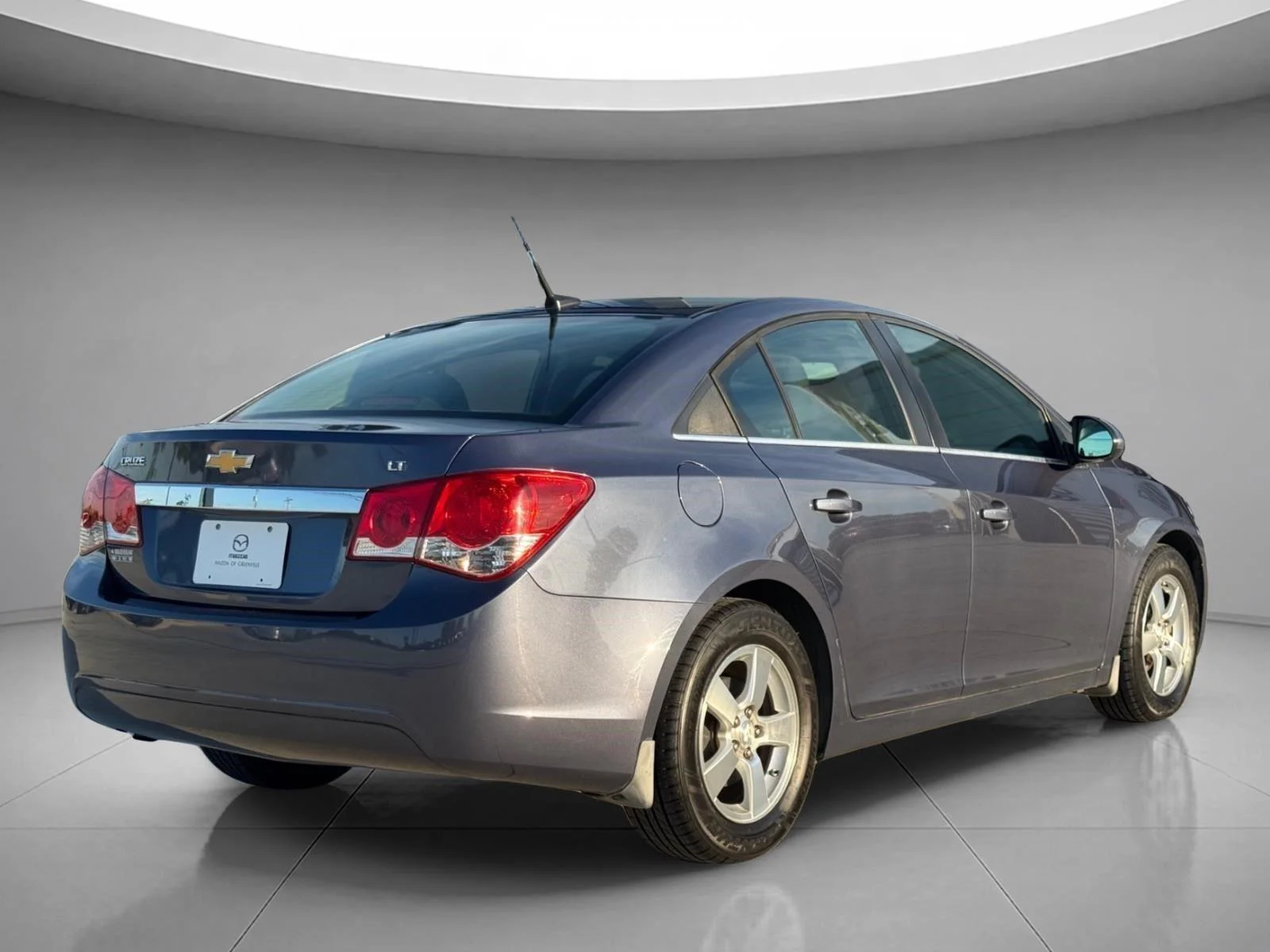 Used 2013 Blue Topaz Metallic Chevrolet 1LT image 9