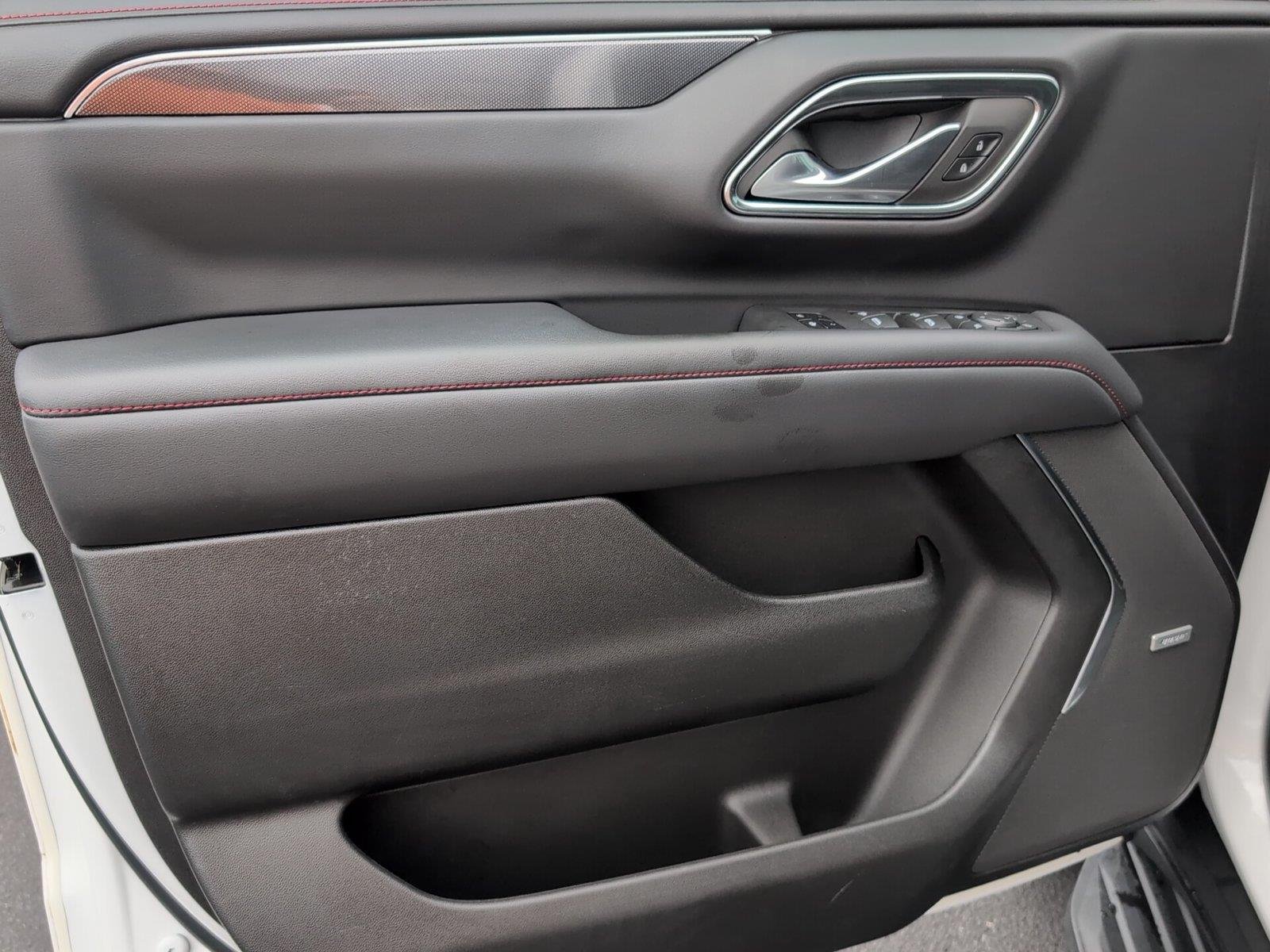 Used 2023 SUMMIT WHITE Chevrolet RST image 14