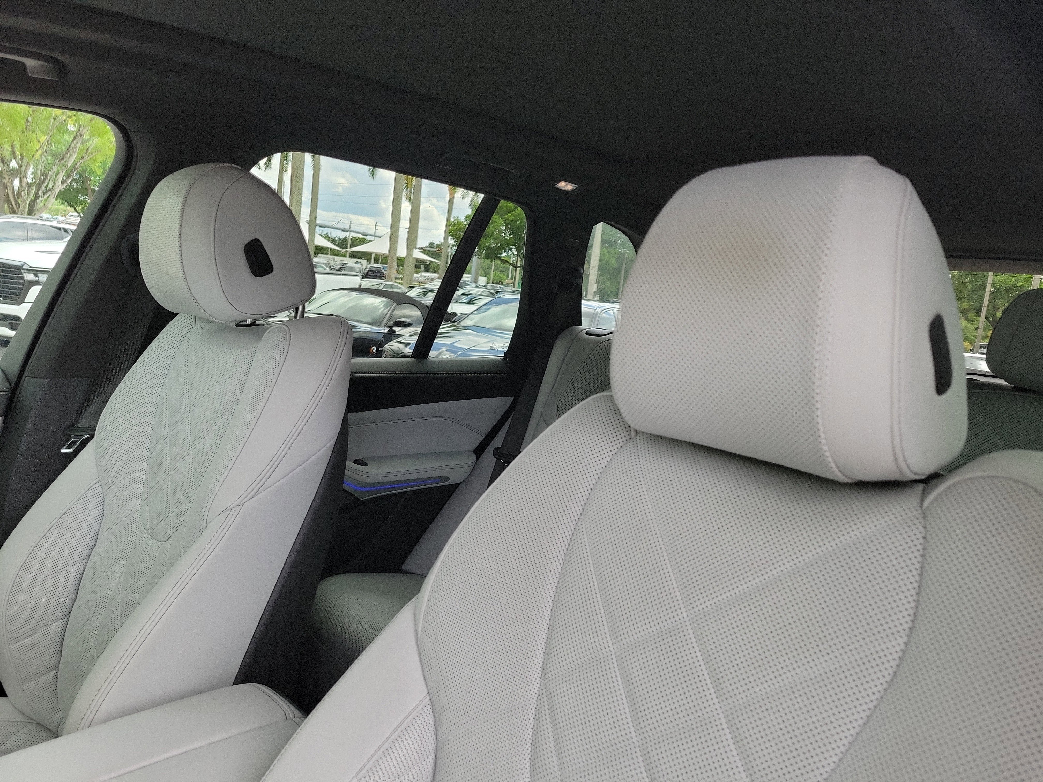 Certified Used 2024 Alpine White BMW xDrive40i image 19