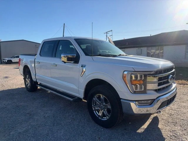 Used 2022 White Ford Lariat image 2
