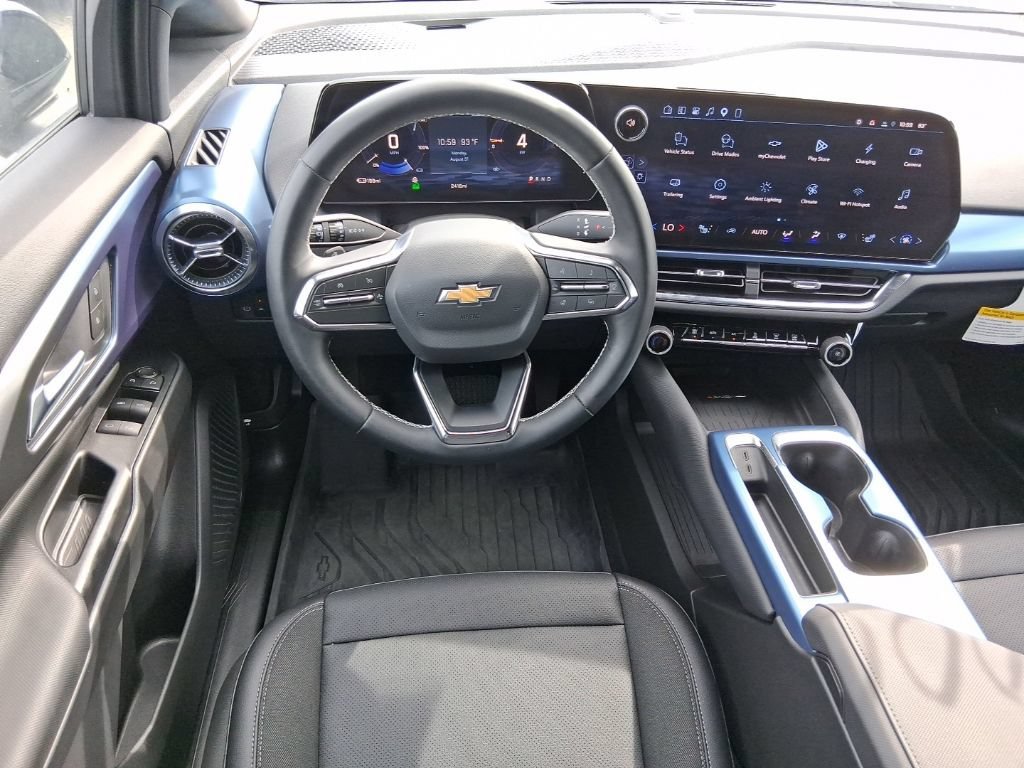 2026 Chevrolet Equinox EV 2LT - Photo 12