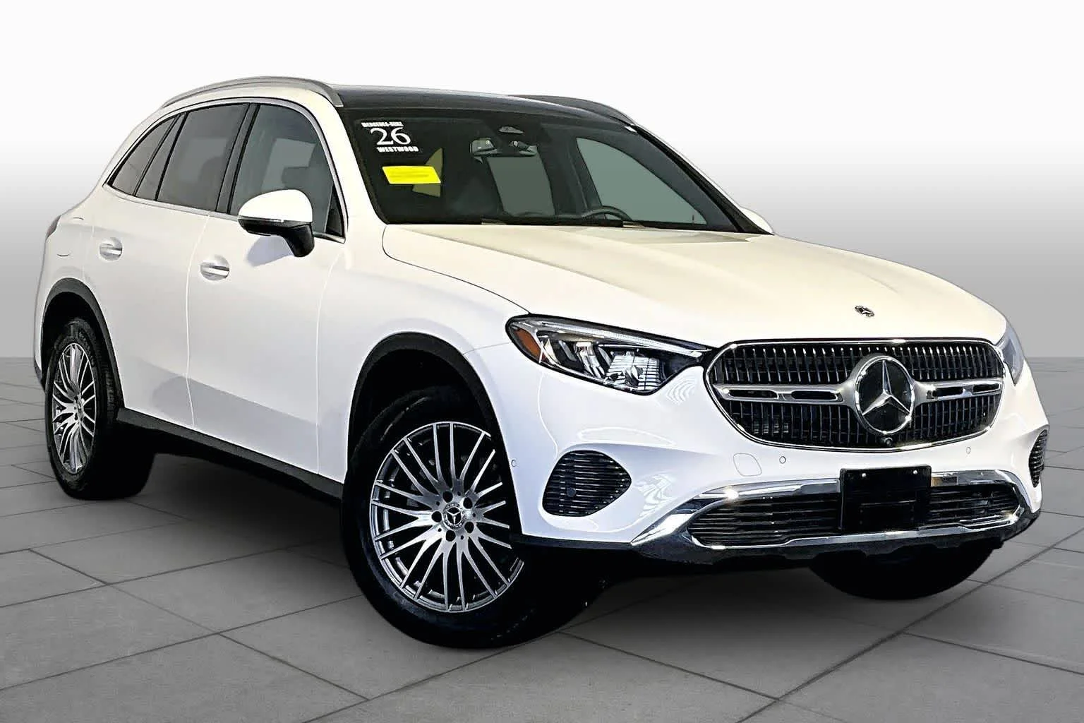 Used 2026 Polar White Mercedes-Benz GLC 300 image 3