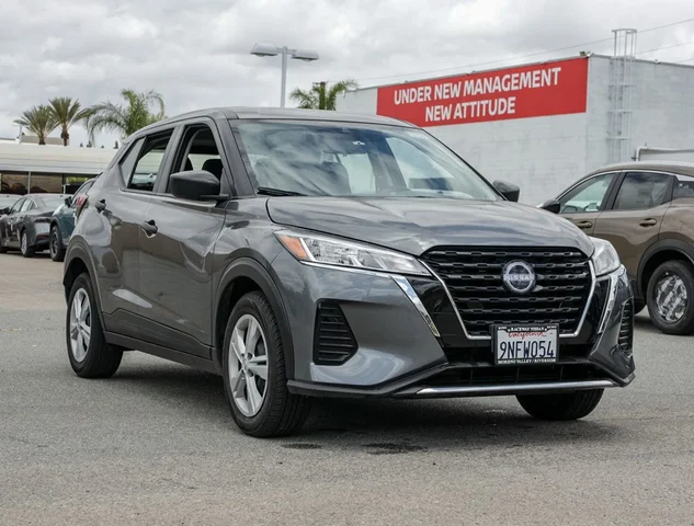 2024 Nissan Kicks S