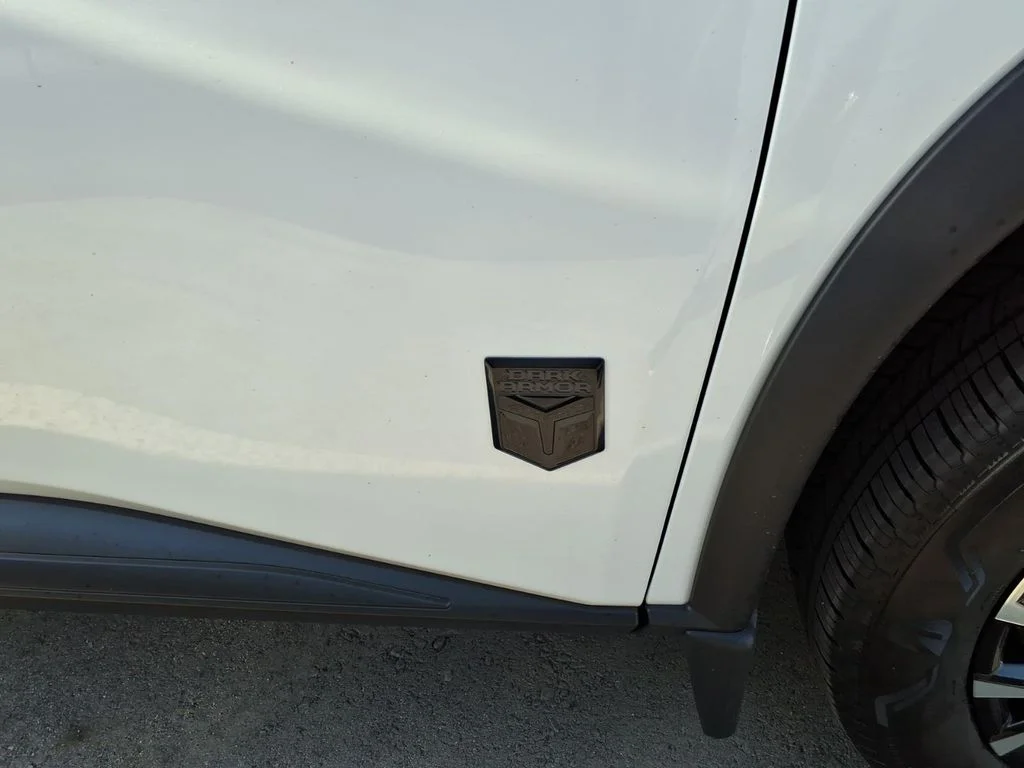 New 2026 Everest White Pearl TriCoat Nissan Dark Armor™ image 5