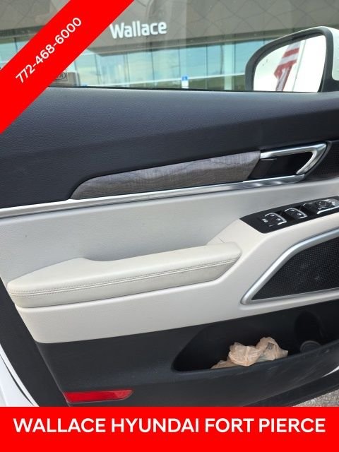 Used 2020 White Kia EX image 7