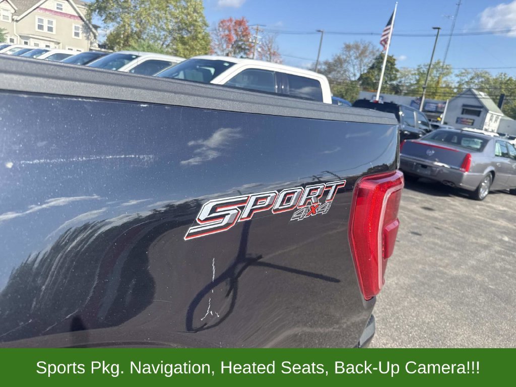 Used 2021 Black Ford XLT image 13