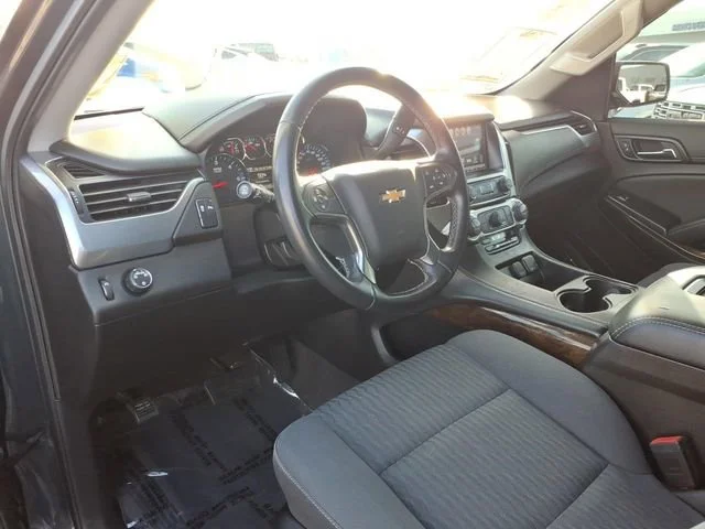 Used 2020 SHADOW GRAY METALLIC Chevrolet LS image 12