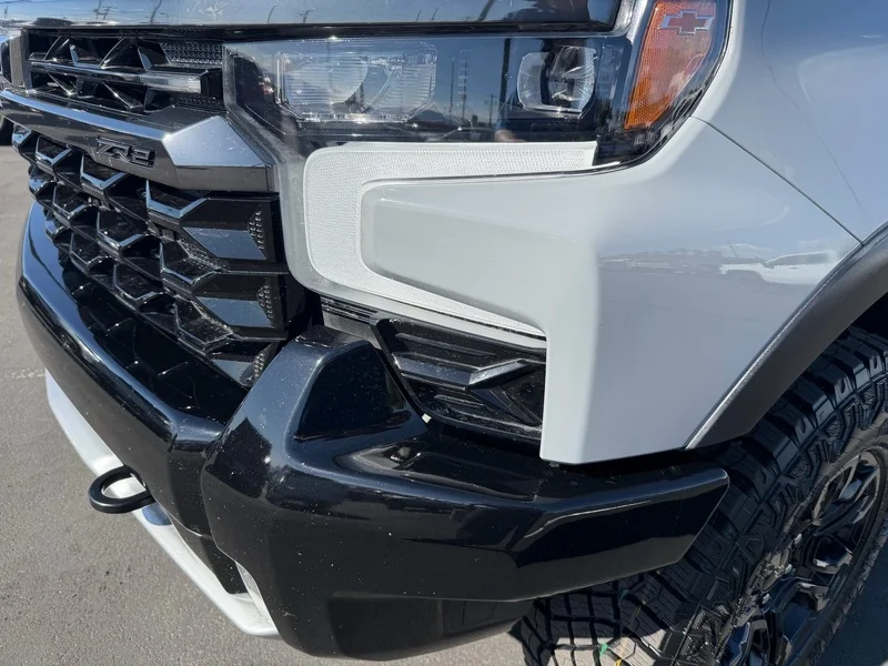 Used 2024 Slate Gray Metallic Chevrolet ZR2 image 27
