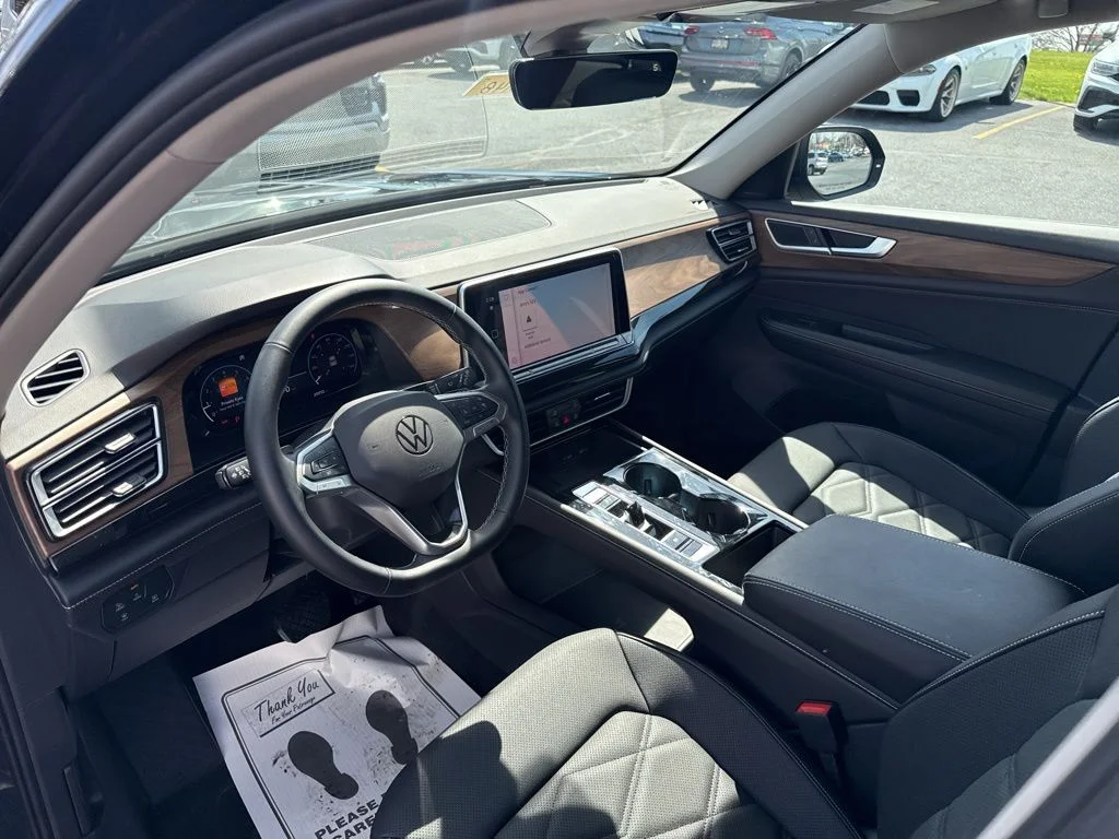 2026 Volkswagen Atlas SE w/Tech - Photo 24