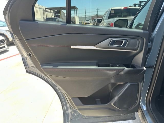 Used 2025 Blue Ford ST-Line image 7