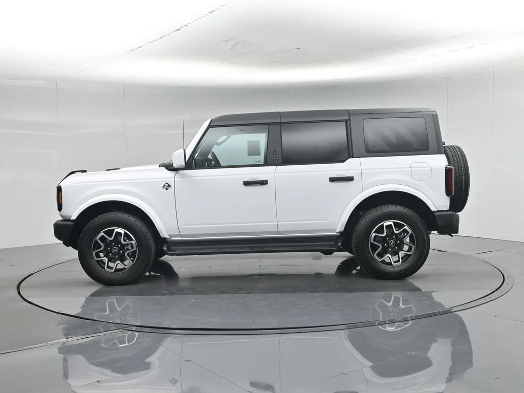 New 2026 White Ford Outer Banks image 27