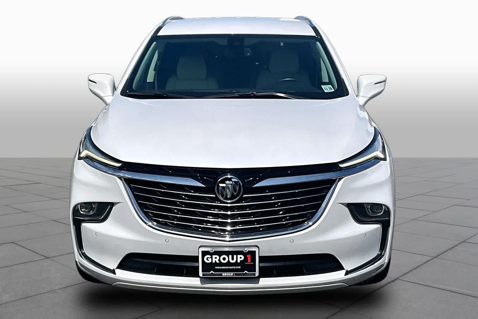 Used 2024 White Frost Tricoat Buick Essence image 6