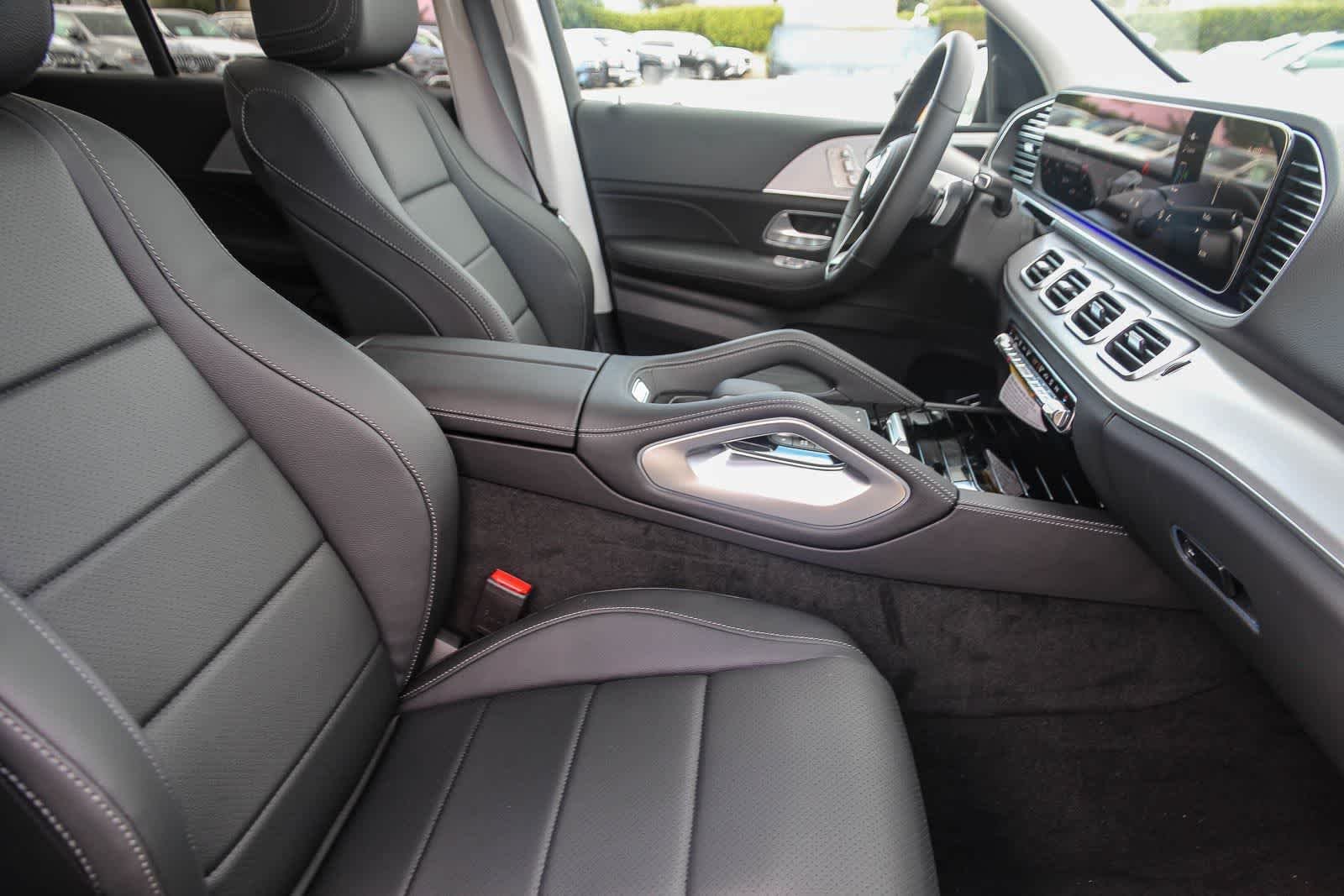New 2026 Black Mercedes-Benz GLE 450 image 18