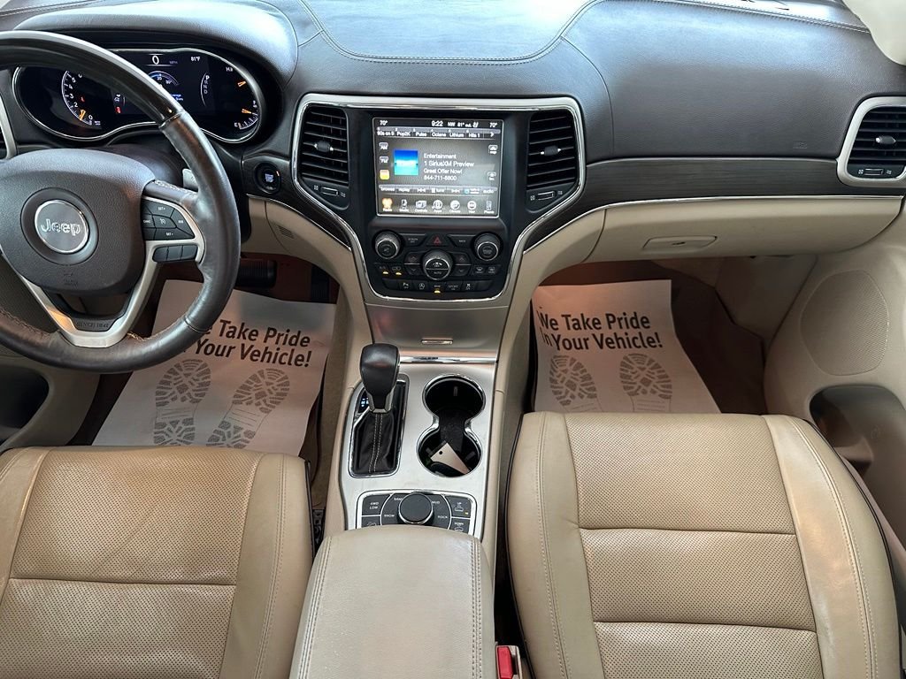 Used 2017 White Jeep Overland image 17