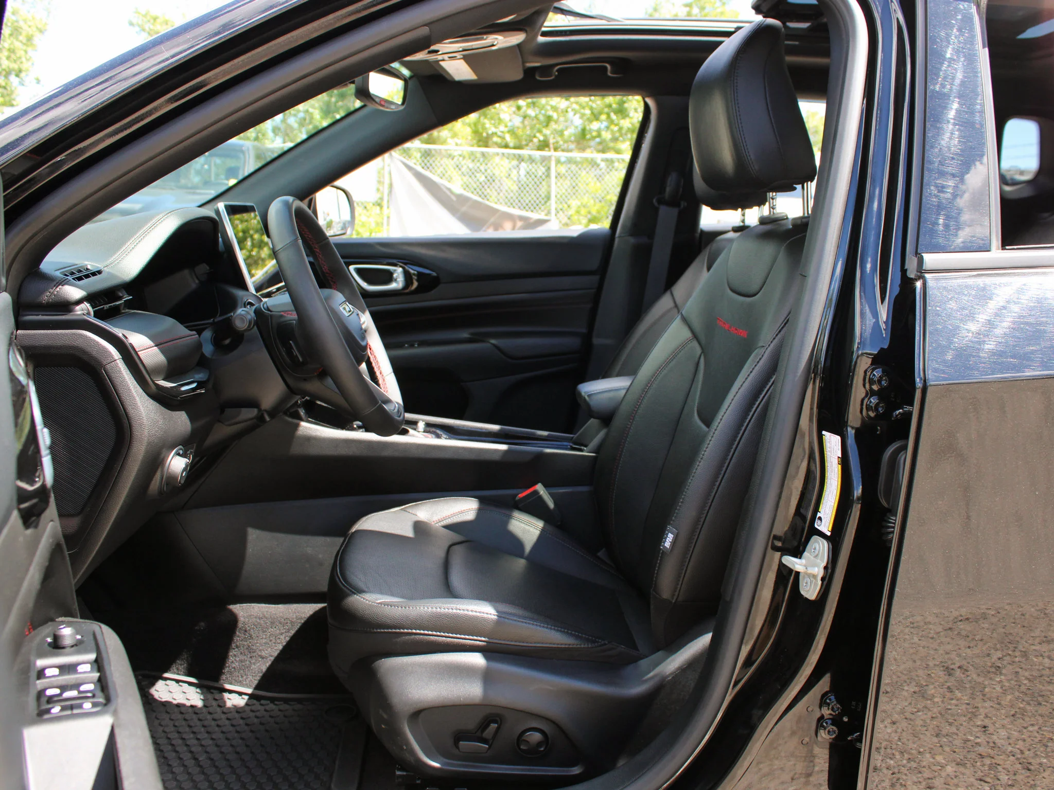 Certified Used 2024 Black Jeep Trailhawk Elite*No Accidents | Trailer Tow | Heated/Vented Seats | Apple CarPlay | Adaptive Cruise image 3