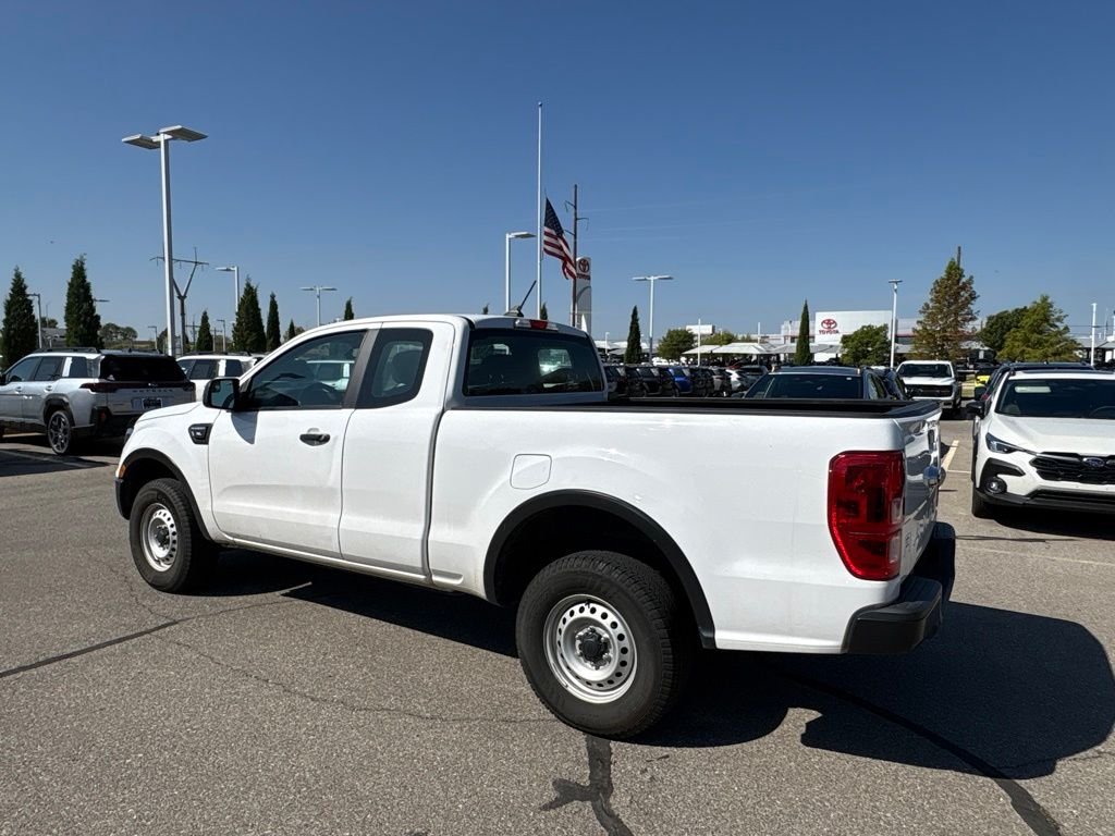Used 2019 White Ford XL image 6