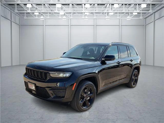Used 2024 Black Jeep Laredo 4x4 image 1