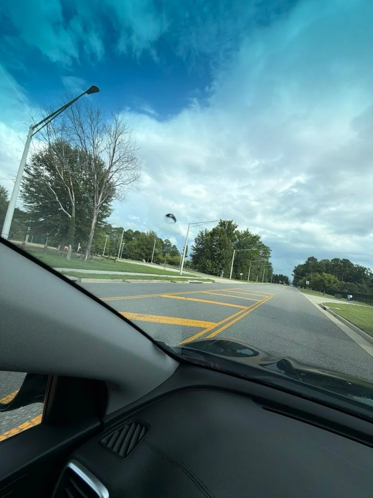 Used 2022 Blue Kia LX image 29