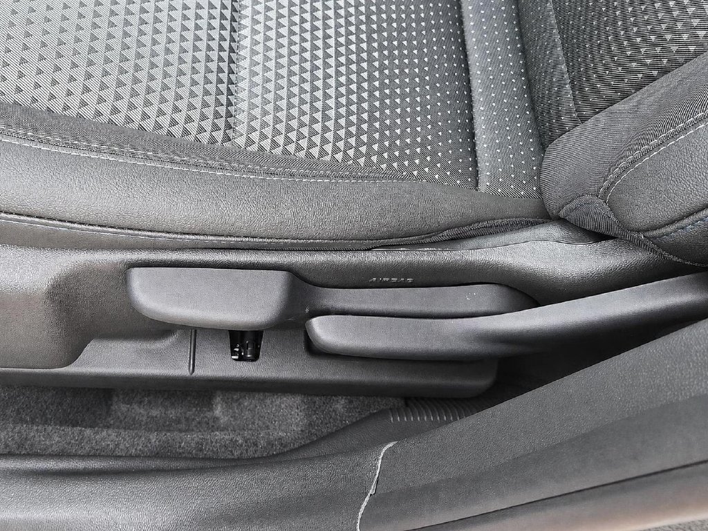 2026 Chevrolet Trax LT - Photo 14