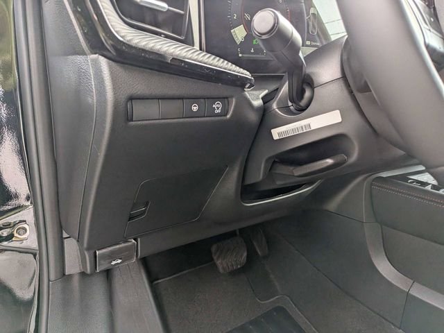 Used 2026 Black Nissan SR image 17