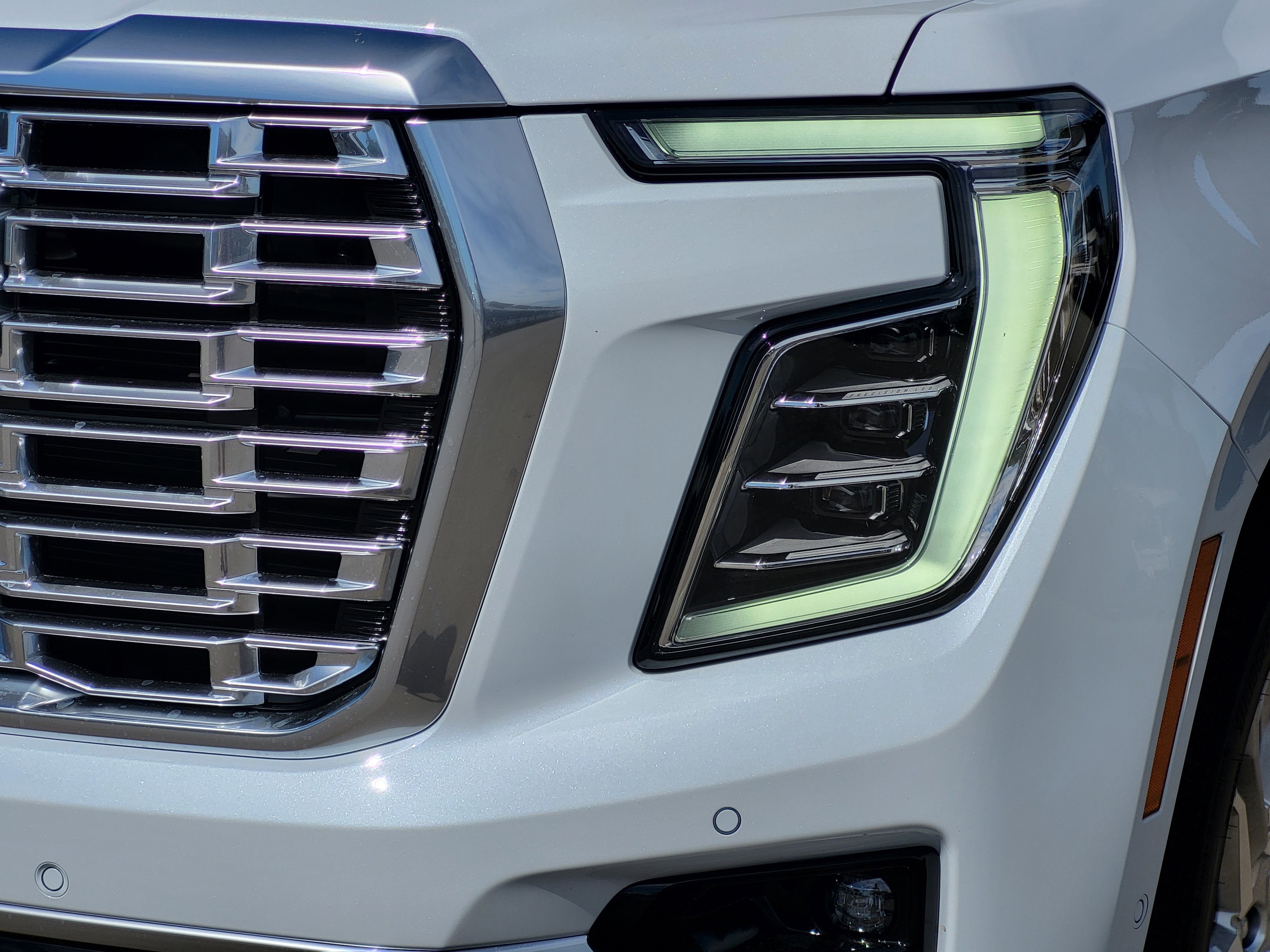 New 2026 Glacier White Tricoat GMC Denali image 8