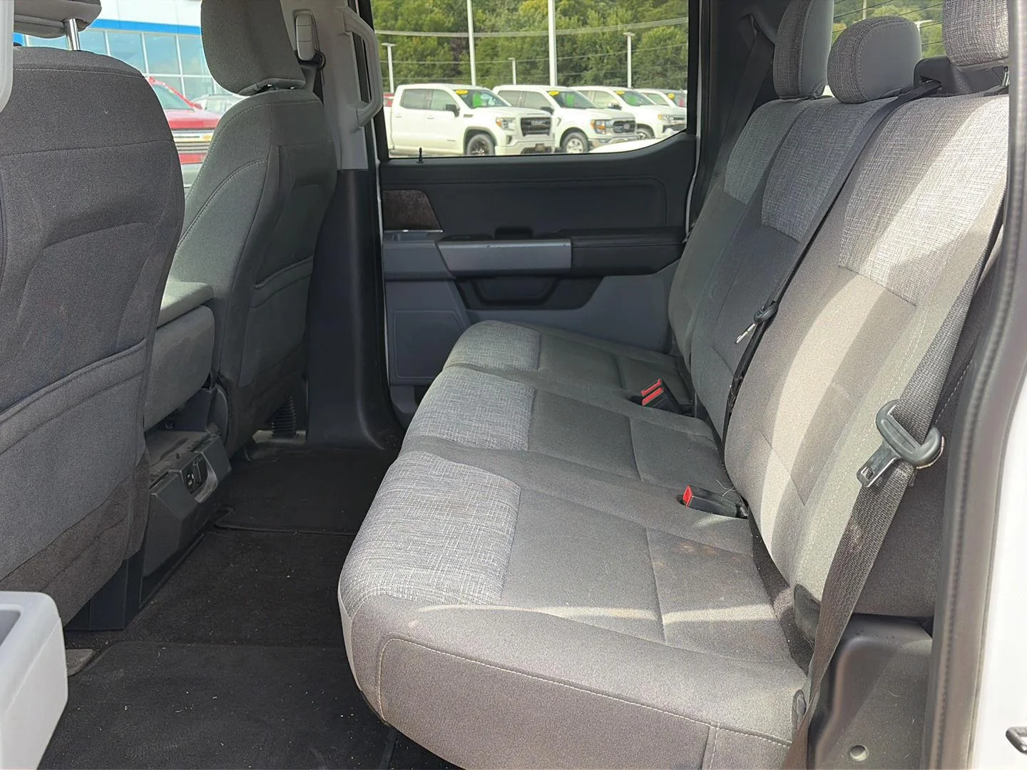 Used 2022 White Ford XL image 20