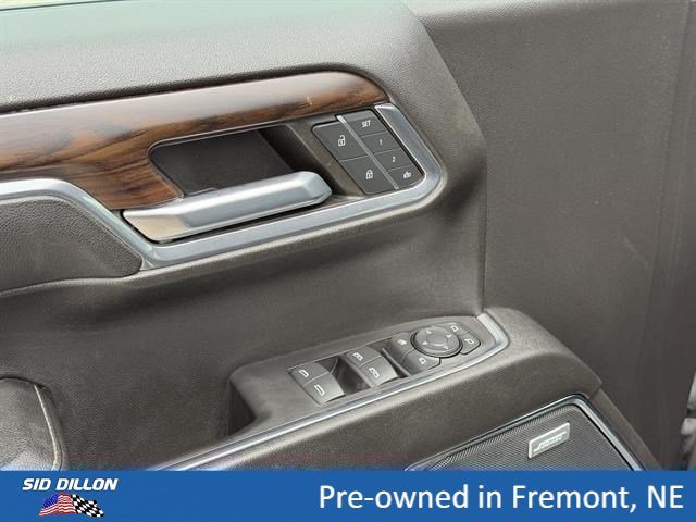 Used 2024 Onyx Black GMC SLT image 13