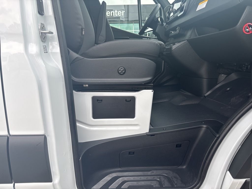 New 2026 White Mercedes-Benz W/ RANGER HVAC/LADDER RACK image 22