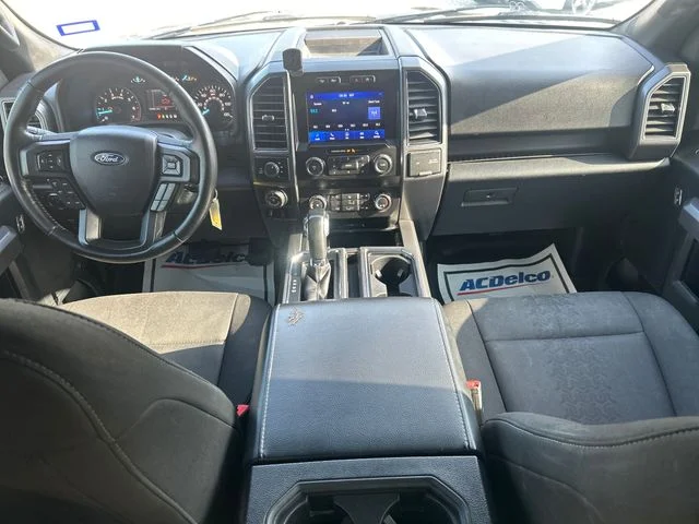 Used 2019 Black Metallic Ford XLT image 12