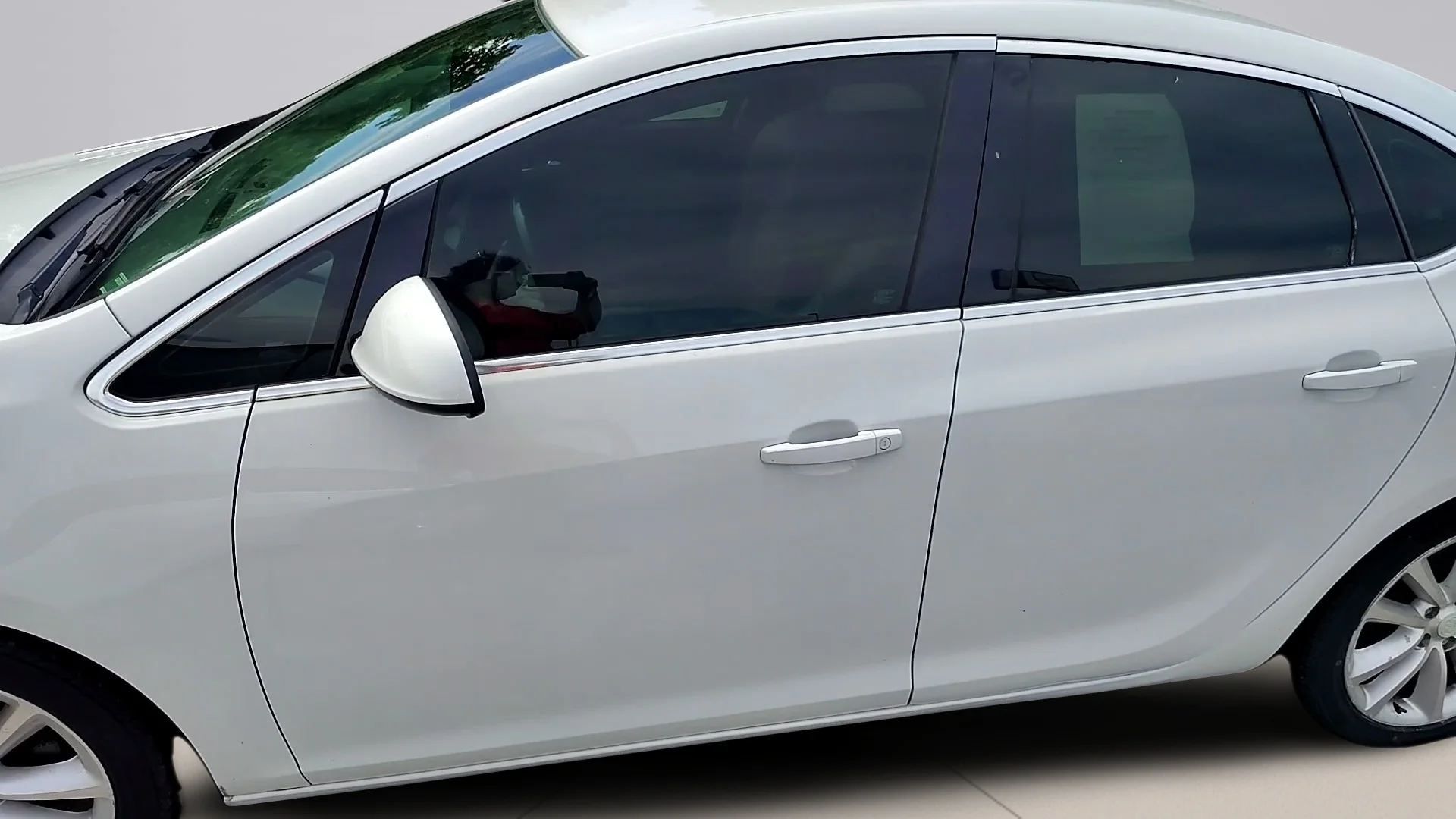 Used 2015 White Buick LEATHER image 7