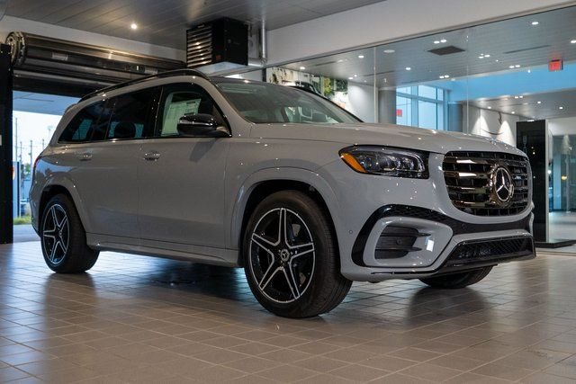 2026 Mercedes-Benz GLS GLS 450 4MATIC's photo