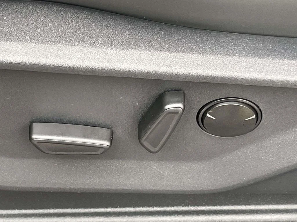New 2026 Dark Matter Gray Metallic Ford MAX Active image 13