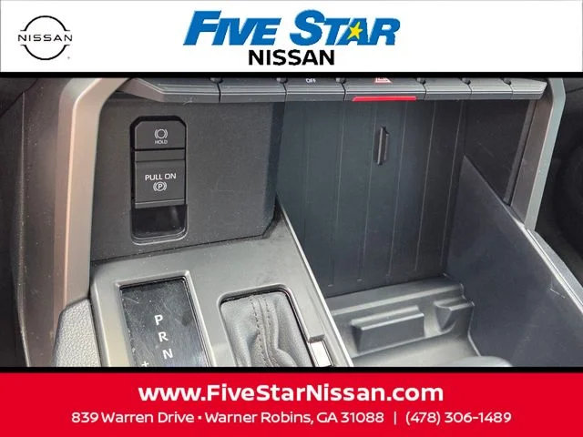 Used 2023  Toyota SR5 image 21