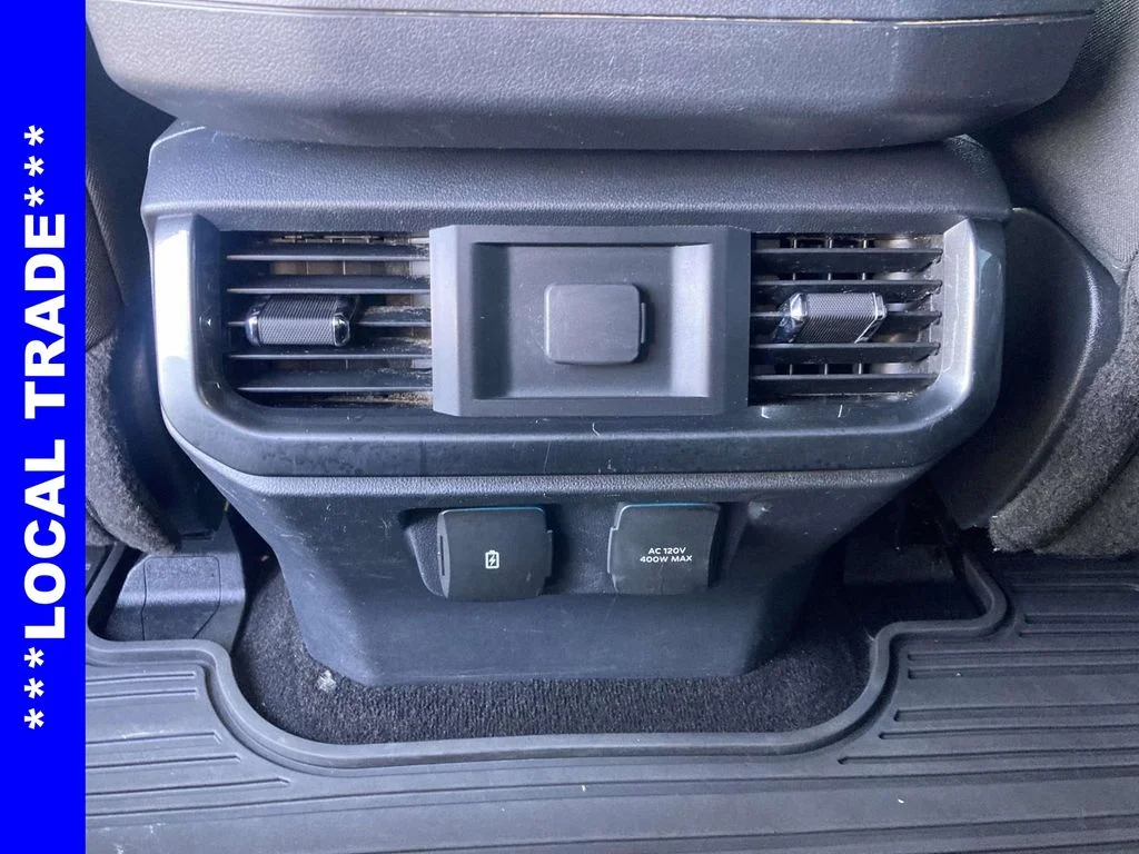 Used 2022 White Ford XLT image 14